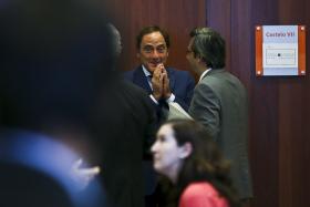 TAP/PRIVATIZAÇÃO: PAULO PORTAS RECOMENDA “ALGUMA COERÊNCIA” AO PS