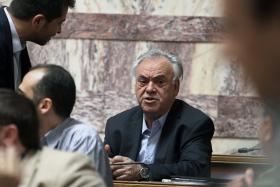 GOVERNO DE ATENAS PEDE AO FMI ADIAMENTO DE REEMBOLSO DE 1,5 MILHÕES