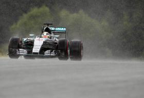 HAMILTON CONQUISTA NA ÁUSTRIA A SÉTIMA ‘POLE’ DA ÉPOCA EM OITO CORRIDAS