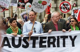 MANIFESTAÇÕES DEMONSTRAM QUE AUSTERIDADE NA EUROPA “NÃO PODE CONTINUAR” – ATENAS