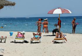 TUNÍSIA VAI DESTACAR 1.000 POLÍCIAS ARMADOS PARA AS ZONAS TURÍSTICAS