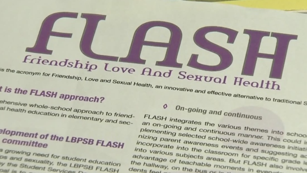 A EDUCAÇÃO SEXUAL VAI REGRESSAR ÀS ESCOLAS DO QUEBEC