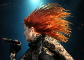REGRESSO DE FLORENCE + THE MACHINE ENCERRA 21.ª EDIÇÃO DO FESTIVAL SBSR