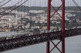 POLÍCIA REFORÇA MEIOS JUNTO ÀS SAÍDAS DAS PRINCIPAIS CIDADES A PARTIR DAS 19:30