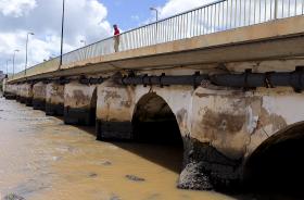 PONTE RODOVIÁRIA CENTENÁRIA DE LAGOS REABRE AO TRÂNSITO EM AGOSTO