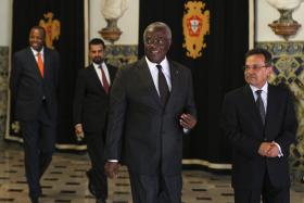 40 ANOS/SÃO TOMÉ E PRÍNCIPE: GOVERNO TEM CONDIÇÕES DE ESTABILIDADE ATÉ 2018 — PR