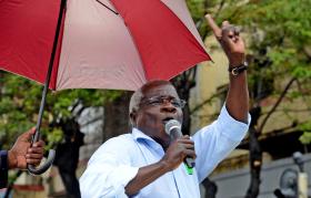 LÍDER DA RENAMO AMEAÇA VOLTAR A FECHAR PRINCIPAL ESTRADA DE MOÇAMBIQUE