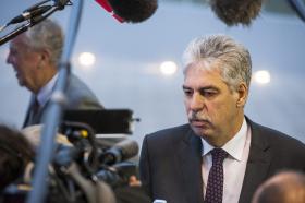 GRÉCIA: SAÍDA DA ZONA EURO SERÁ “FACILMENTE” ADMINISTRÁVEL – MINISTRO AUSTRÍACO SCHELLING