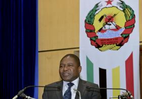 PRESIDENTE NYUSI DIZ QUE NÃO HÁ ESPAÇO PARA SEGUNDO EXÉRCITO EM MOÇAMBIQUE