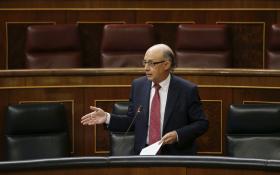 GOVERNO ESPANHOL AUMENTA FUNCIONÁRIOS PÚBLICOS A POUCOS MESES DAS ELEIÇÕES