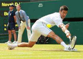 DJOKOVIC QUALIFICA-SE PARA OS OITAVOS DE FINAL DE WIMBLEDON