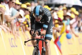FROOME VENCE EM LA PIERRE-SAINT-MARTIN E REFORÇA AMARELA NA VOLTA A FRANÇA