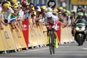 TOUR: RODRÍGUEZ VENCE EM HUY, FROOME VESTE CAMISOLA AMARELA