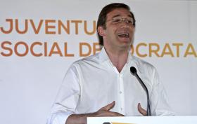 GRÉCIA: “É DIFÍCIL AJUDAR QUEM NÃO QUER SER AJUDADO” – PEDRO PASSOS COELHO