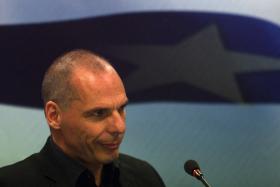 GRÉCIA: VAROUFAKIS CONVICTO QUE REFORMAS IMPOSTAS PELOS CREDORES “VÃO FRACASSAR”