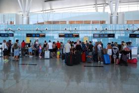 DINAMARCA E IRLANDA PEDEM A CIDADÃOS QUE ABANDONEM A TUNÍSIA