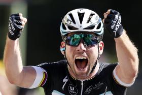 MARK CAVENDISH SOMOU 26.º TRIUNFO AO VENCER SÉTIMA ETAPA DA VOLTA A FRANÇA
