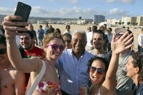 ANTÓNIO COSTA DIZ QUE É PRECISO MOBILIZAR OS JOVENS PARA A POLÍTICA