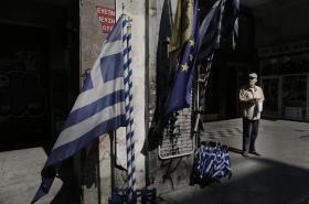 BRUXELAS COM “SÉRIAS PREOCUPAÇÕES” QUANTO À SUSTENTABILIDADE DA DÍVIDA PÚBLICA DA GRÉCIA