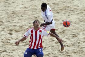 PARAGUAI VENCE MADAGÁSCAR NO ADEUS AO MUNDIAL DE FUTEBOL DE PRAIA