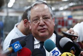 LUÍS DUQUE FORMALIZA RECANDIDATURA À LIGA E CRITICA PEDRO PROENÇA