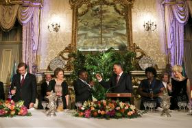 PRESIDENTES DE MOÇAMBIQUE E PORTUGAL  DESTACAM”PROFUNDOS LAÇOS DE AMIZADE”