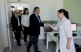 “CENTRO DE SAÚDE, NÃO FECHOU NENHUM” — MINISTRO PAULO MACEDO