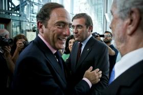 PASSOS AFIRMA QUE PSD E CDS-PP ESTÃO A LUTAR POR ABRIL E TÊM A CHAVE DO FUTURO