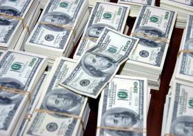 BANCA ANGOLANA RECEBEU MENOS 66% DE DÓLARES NA ÚLTIMA SEMANA