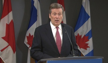 O presidente de Toronto John Tory diz que acredita que a próxima fase de desenvolvimento da Waterfront vai transformar a cidade
