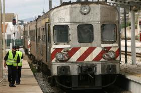 COLISÃO ENTRE LIGEIRO DE PASSAGEIROS E COMBOIO PROVOCA 3 FERIDOS EM TORRES VEDRAS