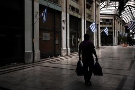 PIB DA GRÉCIA CRESCE 0,8% E AFASTA RECESSÃO