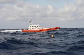 RECUPERADOS 25 CORPOS APÓS NAUFRÁGIO NO MEDITERRÂNEO – GUARDA COSTEIRA ITALIANA