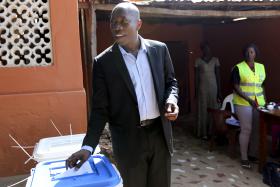 PARLAMENTO DA GUINÉ-BISSAU RENOVA MOÇÃO DE CONFIANÇA NO GOVERNO