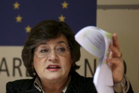 ANA GOMES DIZ QUE “SÓ SÓCRATES PENSA QUE É UM PRESO POLÍTICO” EM PORTUGAL