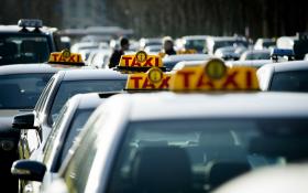 PROTESTO DE TAXISTAS EM MÉRIDA, NA VENEZUELA, JUNTOU MAIS DE 2 MIL