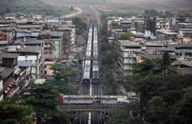 SOBE PARA 19 NÚMERO DE MORTOS EM DESCARRILAMENTO DE COMBOIOS NO CENTRO DA ÍNDIA