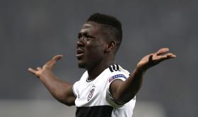 DANIEL OPARE DEIXA O FC PORTO E ASSINA POR TRÊS ÉPOCAS COM O AUGSBURGO