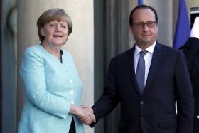 ANGELA MERKEL E FRANÇOIS HOLLANDE REÚNEM-SE PARA TENTAR TRAVAR CRISE MIGRATÓRIA