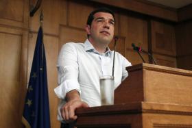 PM TSIPRAS ANUNCIA DEMISSÃO E APELA À CONVOCAÇÃO DE ELEIÇÕES ANTECIPADAS