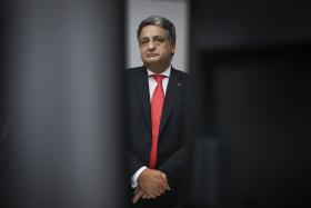 MINISTRO DA SAÚDE NEGA SURTO DE TUBERCULOSE NO HOSPITAL DE PORTIMÃO