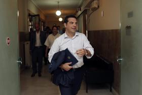 GOVERNO GREGO GARANTE FINANCIAMENTO DE 85 MIL MILHÕES DURANTE TRÊS ANOS