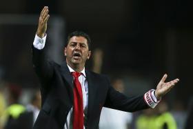 RUI VITÓRIA QUER ENTRAR A GANHAR E ASSUME QUE LUISÃO ESTÁ APTO PARA JOGAR