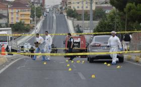 VIOLÊNCIA NA TURQUIA MATA SEIS ELEMENTOS DAS FORÇAS DE SEGURANÇA E ATINGE CONSULADO DOS EUA