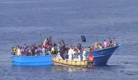 NAUFRÁGIO DE EMBARCAÇÃO NA LÍBIA PROVOCA 30 MORTOS, DEZENAS DESAPARECIDOS