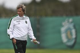 BENFICA ‘RECLAMA’ 7,5 MILHÕES A JORGE JESUS POR ALEGADA RESCISÃO UNILATERAL