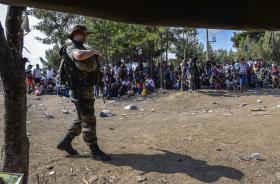 MACEDÓNIA DECLARA “ESTADO DE EMERGÊNCIA” DEVIDO AO AFLUXO DE MIGRANTES