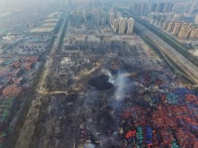 CHINA PLANEIA TRANSFERIR OU MODERNIZAR FÁBRICAS QUÍMICAS APÓS TRAGÉDIA EM TIANJIN