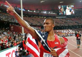 MUNDIAIS ATLETISMO: NOVO TÍTULO E RECORDE DO MUNDO DO DECATLO PARA ASHTON EATON