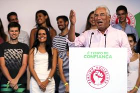 ELEIÇÕES: ANTÓNIO COSTA QUER REFORMAS PARA TRAVAR EMIGRAÇÃO DE JOVENS